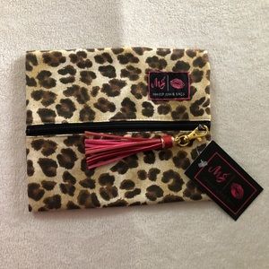 Makeup Junkie bag NWT